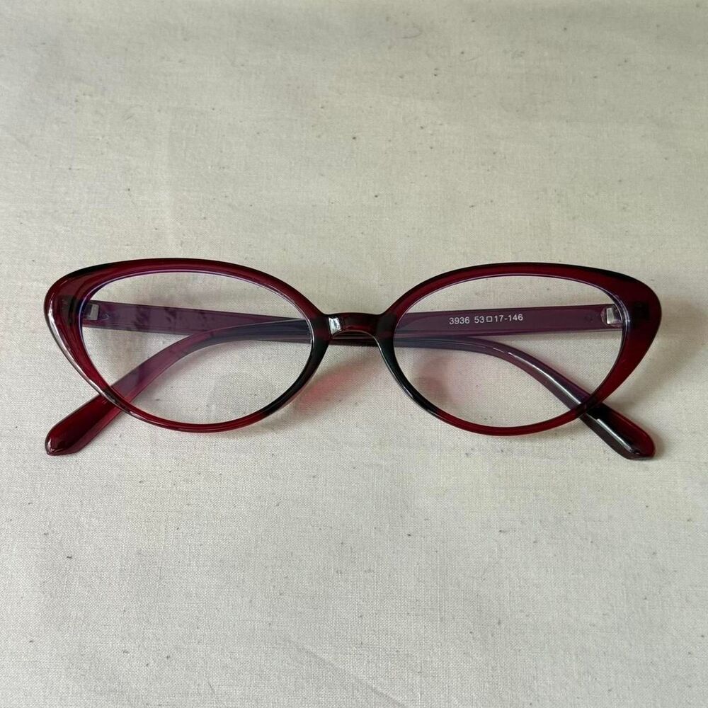 Unbranded Women's Burgundy and Purple Sunglasses